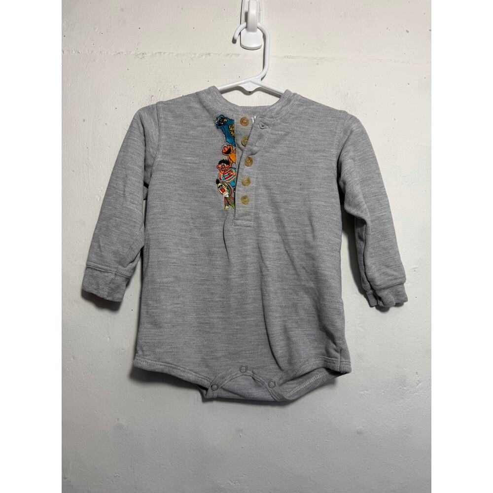 Vintage Sesame Street Boys 18 Mo Embroidered Characters Gray Long Sleeve Shirt